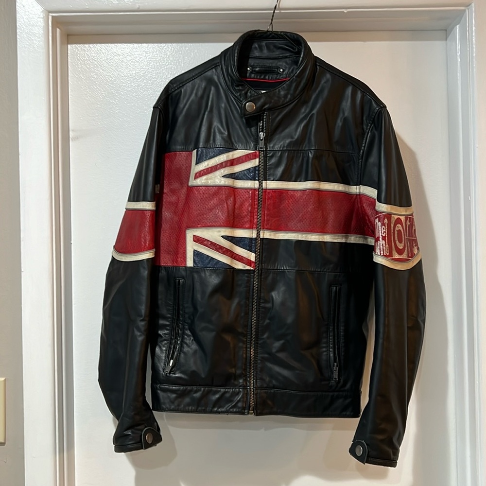The Who vintage leather jacket. Very good used condition.